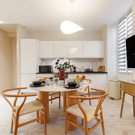 Ambiance Douce Et Elegante A Liberation Nice