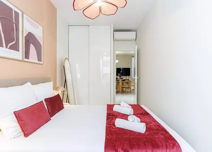 Appartement Ambiance Douce Et Elegante A Liberation *