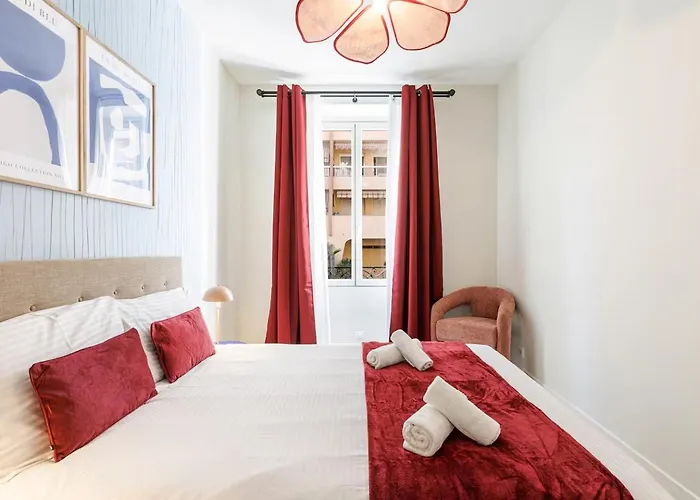 Ambiance Douce Et Elegante A Liberation * Nice