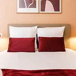 Ambiance Douce Et Elegante A Liberation Апартаменты *