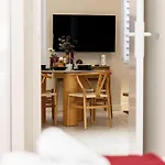 Ambiance Douce Et Elegante A Liberation Апартаменты