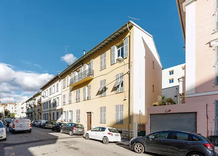 Apartment Ambiance Douce Et Elegante A Liberation Nice