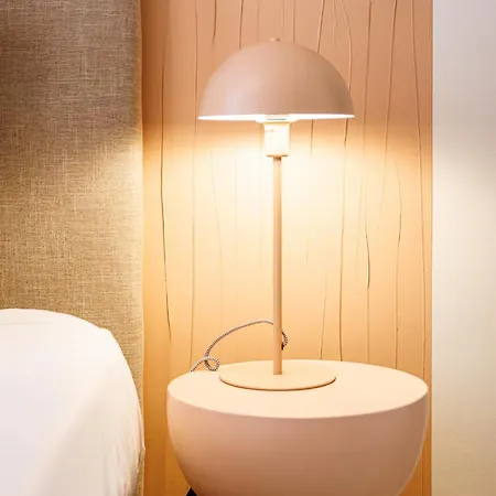 Ambiance Douce Et Elegante A Liberation Apartment Nice